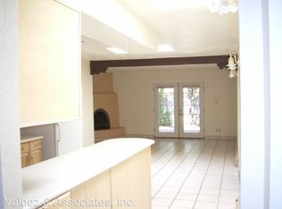 103 Mesa Vista St, Santa Fe, NM 87501