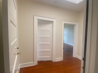 2316 1/2 S Union Ave SUITE 5, Los Angeles, CA 90007