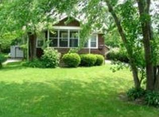739 Flossmoor Ave, Waukegan, IL 60085