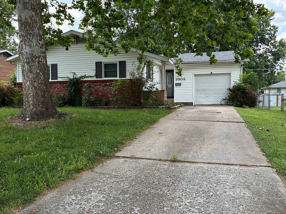 1st image of 2902 S Park Ave