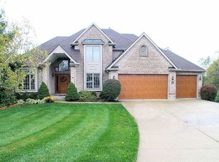 8119 Forest Hill Ct, West Chester, OH 45069
