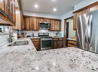 2313 Shady Tree Ln, Edmond, OK 73013