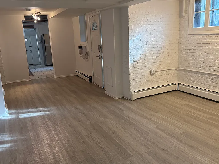 2300 19th St NW #7 — Photo 10