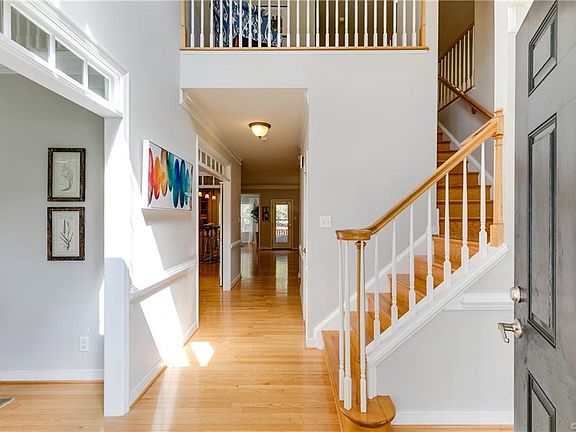 3rd image of 4604 Sadler Grove Way