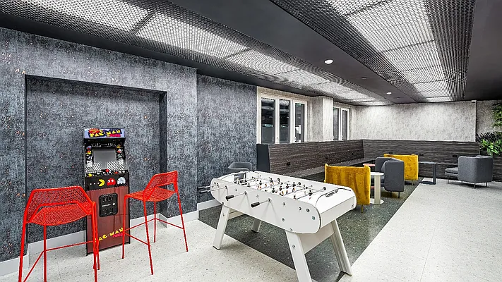 Rented by Nooklyn NYC LLC | media 108