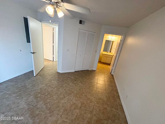 5th image of 1601 Big Tree Rd APT 1003