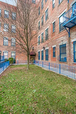 Rented by Compass | media 1