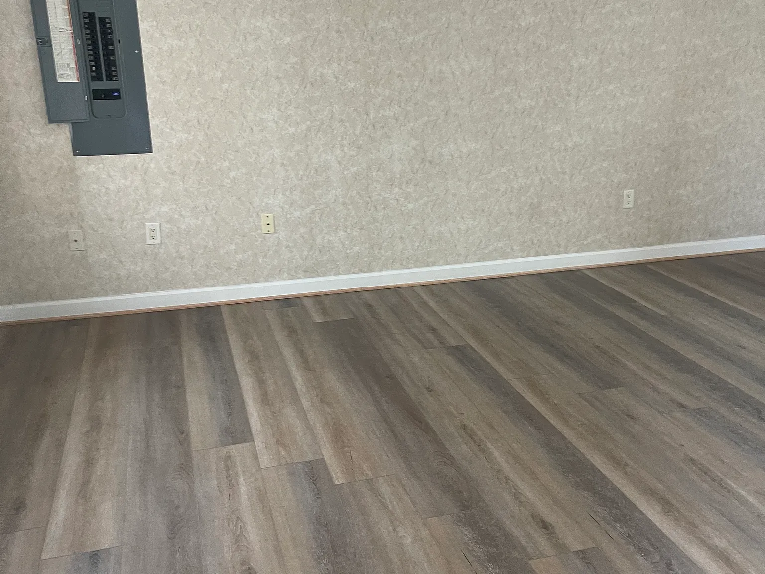 2 bed, 1200 sqft, $1,950 — Photo 4