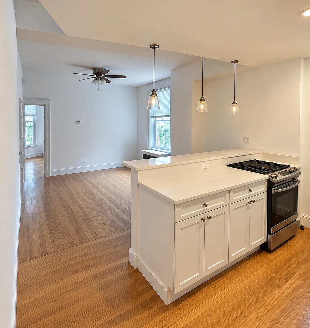 4 bed, $3,200 — Photo 3