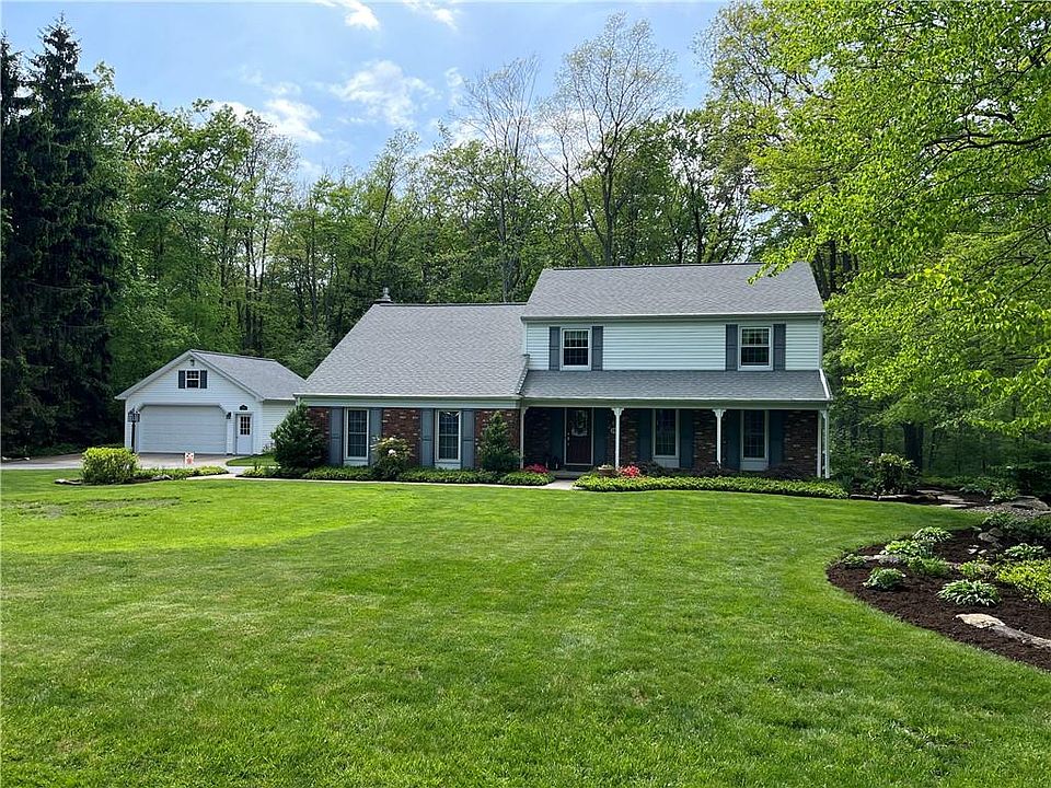 1st image of 336 Edgewood Dr