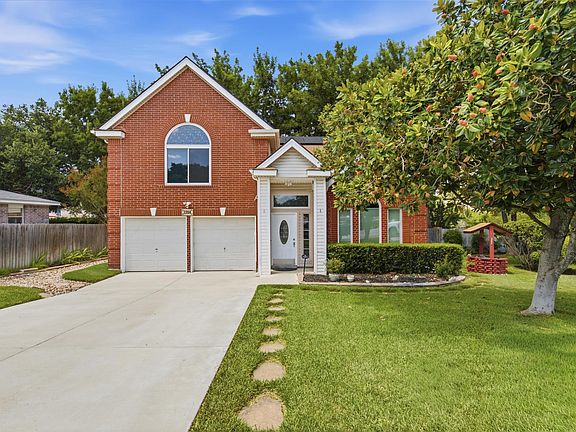 4th image of 2204 Sedgewick Ln