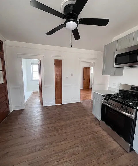 5456 W Schubert Ave #2R — Photo 2