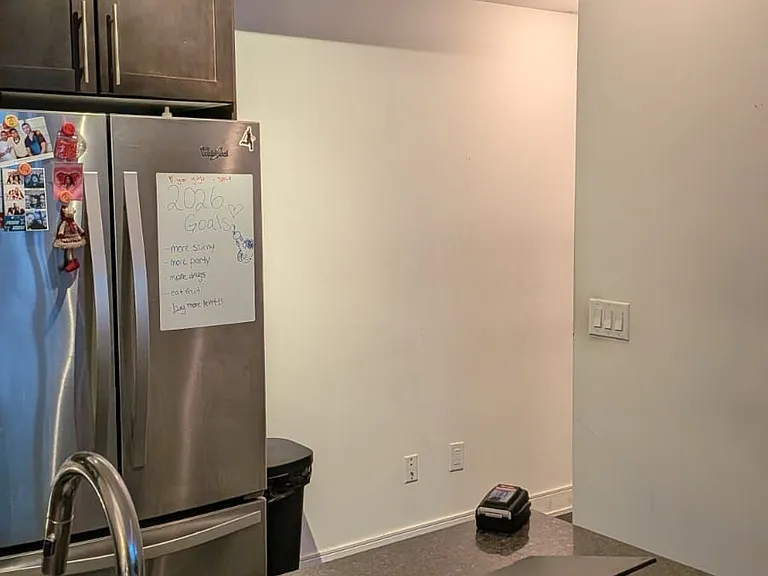 525 Adelaide St W #231 — Photo 6