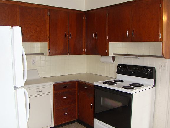 5th image of 1108 Norway Ave