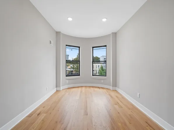 3459 Kennedy Boulevard image 15 of 33