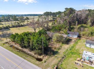 279 Merrimon Rd, Beaufort, NC 28516
