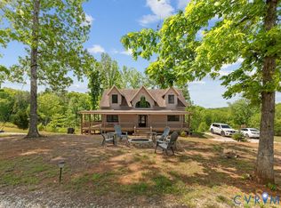405 Horsley Ln, Gladstone, VA 24553