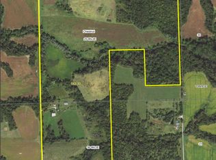 101 E Knox Rd #1150-E, London Mills, IL 61544