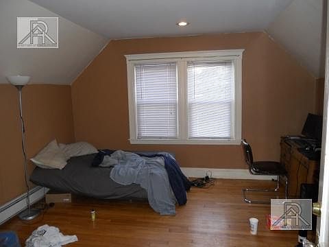 3rd image of 33 Long Ave #3
