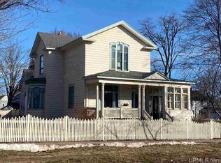 133 E Main St, Negaunee, MI 49866
