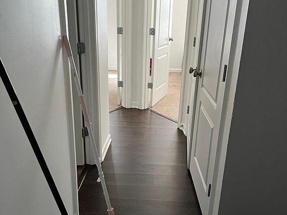 3rd image of 6407 Ellenwood Dr