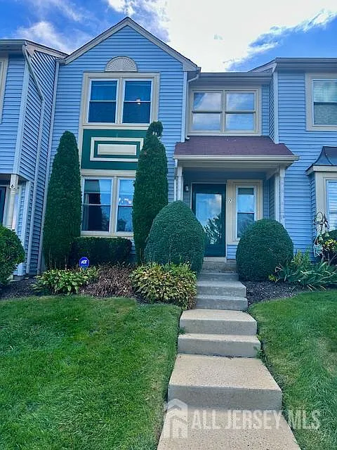 2 bed, 2.5 bath, $2,700 — Photo 2