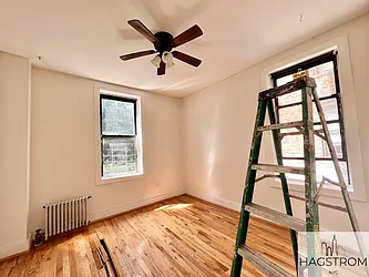 Rented by MADEHOME