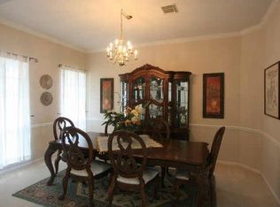 8 Crest Gate, Houston, TX 77082