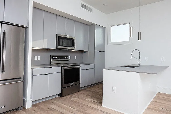 1530 Felicity St — Photo 4