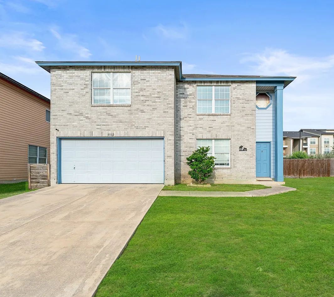 3 bed, 2.5 bath, 2144 sqft, $1,850 — Photo 1