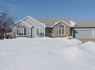 5417 Holly Oak Rd, Fort Wayne, IN 46845