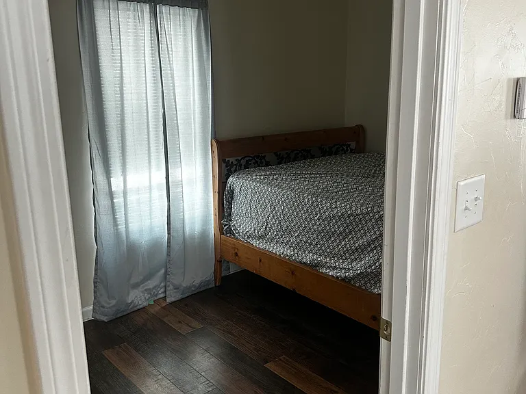 101 E Hosmer St #1 — Photo 7