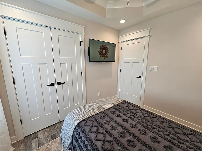 710 Orchard St — Photo 51