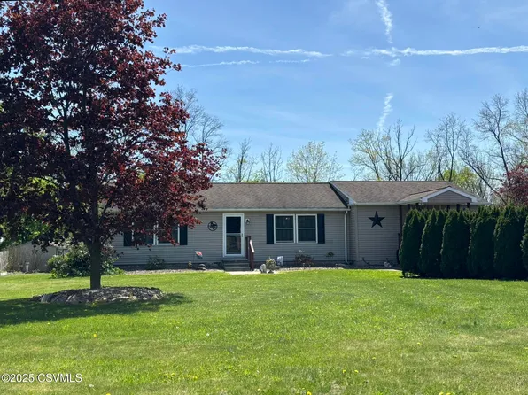 220 Springlake Crst, Watsontown, PA 17777