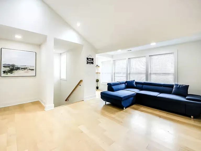 2037 Conrad Ave SE — Photo 25