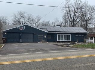 4010 Boomer Rd, Cincinnati, OH 45247