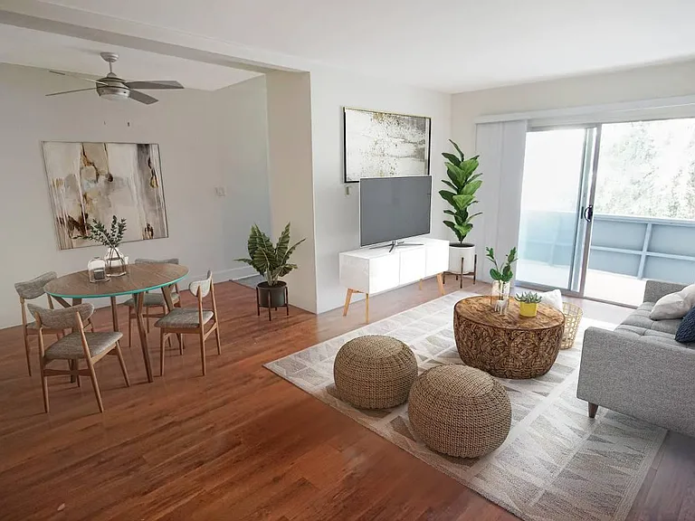 1800 Prosser Ave #9 — Photo 1