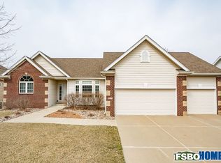 358 NE 28th St, Ankeny, IA 50021