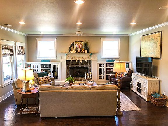 Living / Family Room