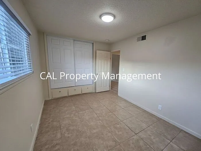 918 Illinois Ave #7 — Photo 14