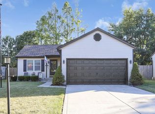 2335 Fernwood Ave, Grove City, OH 43123