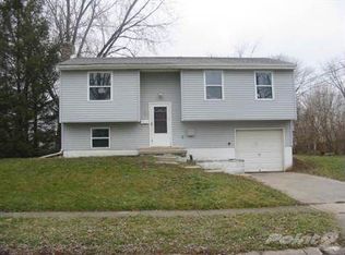 124 Lightner Ln, Englewood, OH 45322