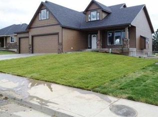 510 E Parker Dr, Colbert, WA 99005