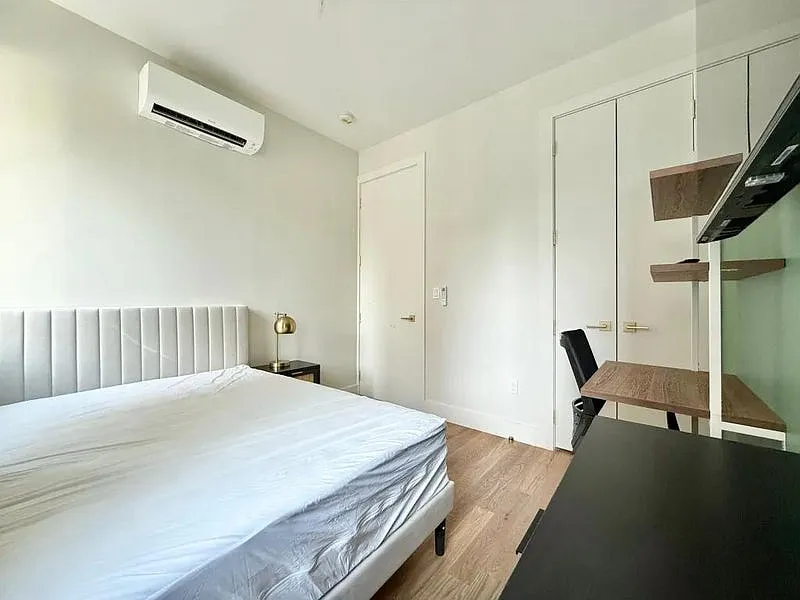 4 bed, 4.0 bath, $1,330 — Photo 3