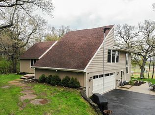 2570 Spring Creek Rd, Belvidere, IL 61008