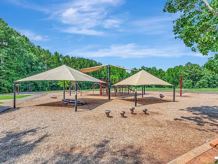 2926 Spring Manor Way — Photo 41