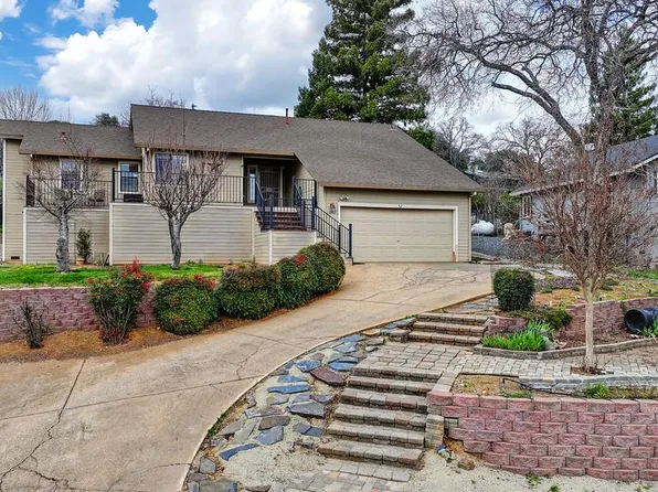 1657 American River Trl, Cool, CA 95614