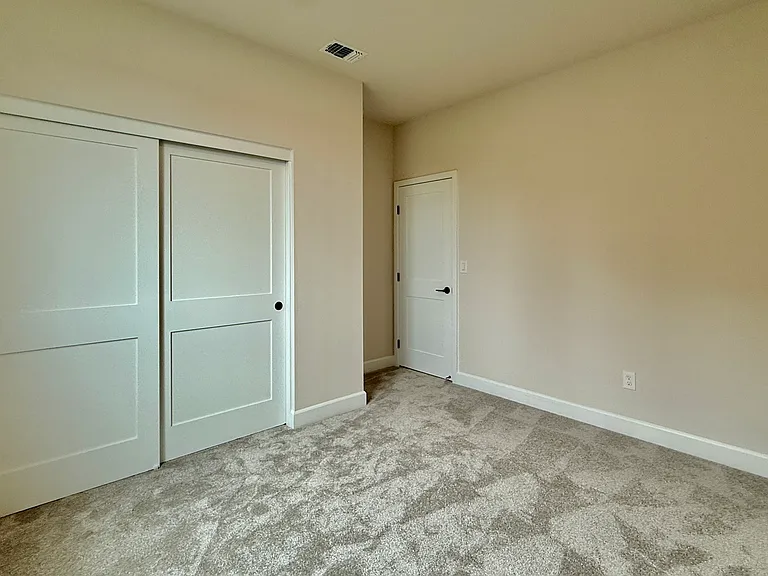 3558 Parker Hill Ct — Photo 9