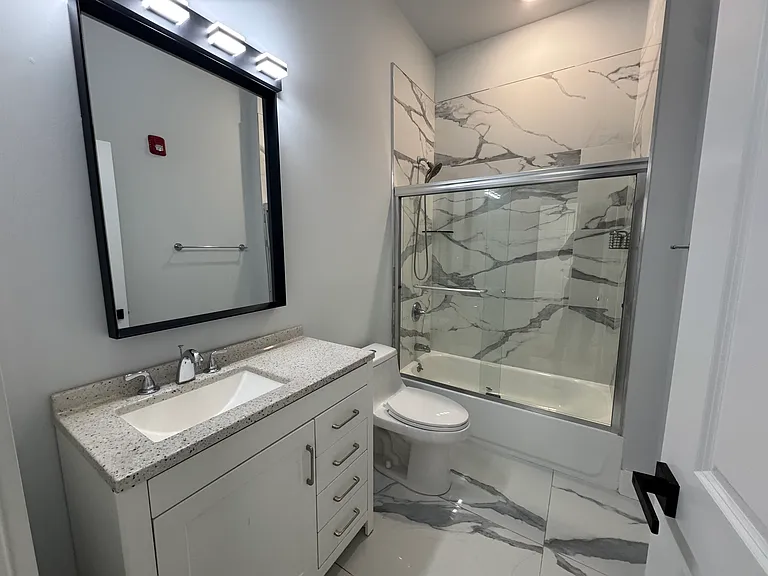 20 Chestnut St #2 — Photo 10