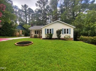 813 Plentywood Ct, Raleigh, NC 27615